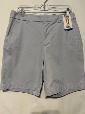 Matty M Bermuda Shorts Blue Size Large NWT Mid Rise Tailored Stretch